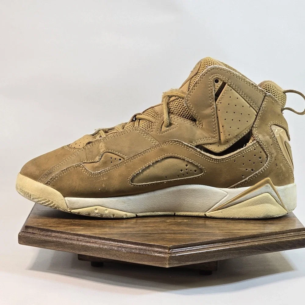 Jordan True Flight Golden Harvest Shoes‎ Mens Size 7Y 343795-725 Basketball